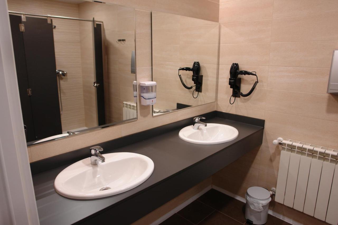 Hostel Trovadores Burgo エクステリア 写真