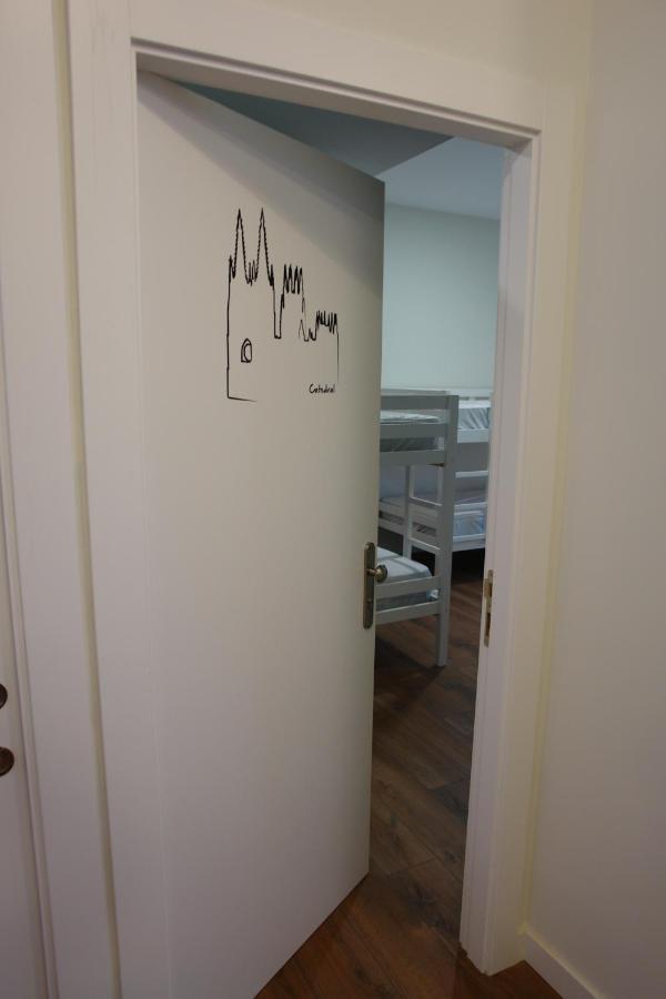 Hostel Trovadores Burgo エクステリア 写真