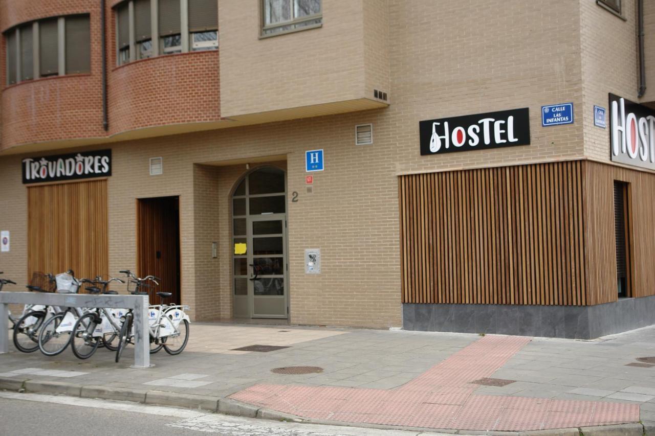 Hostel Trovadores Burgo エクステリア 写真