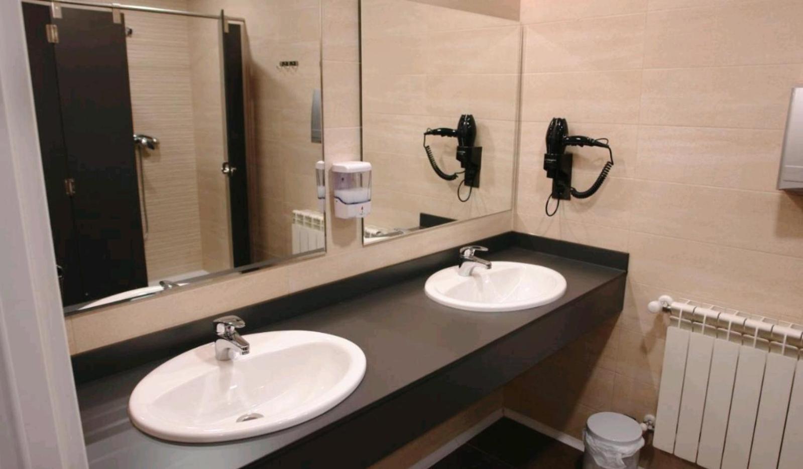 Hostel Trovadores Burgo エクステリア 写真