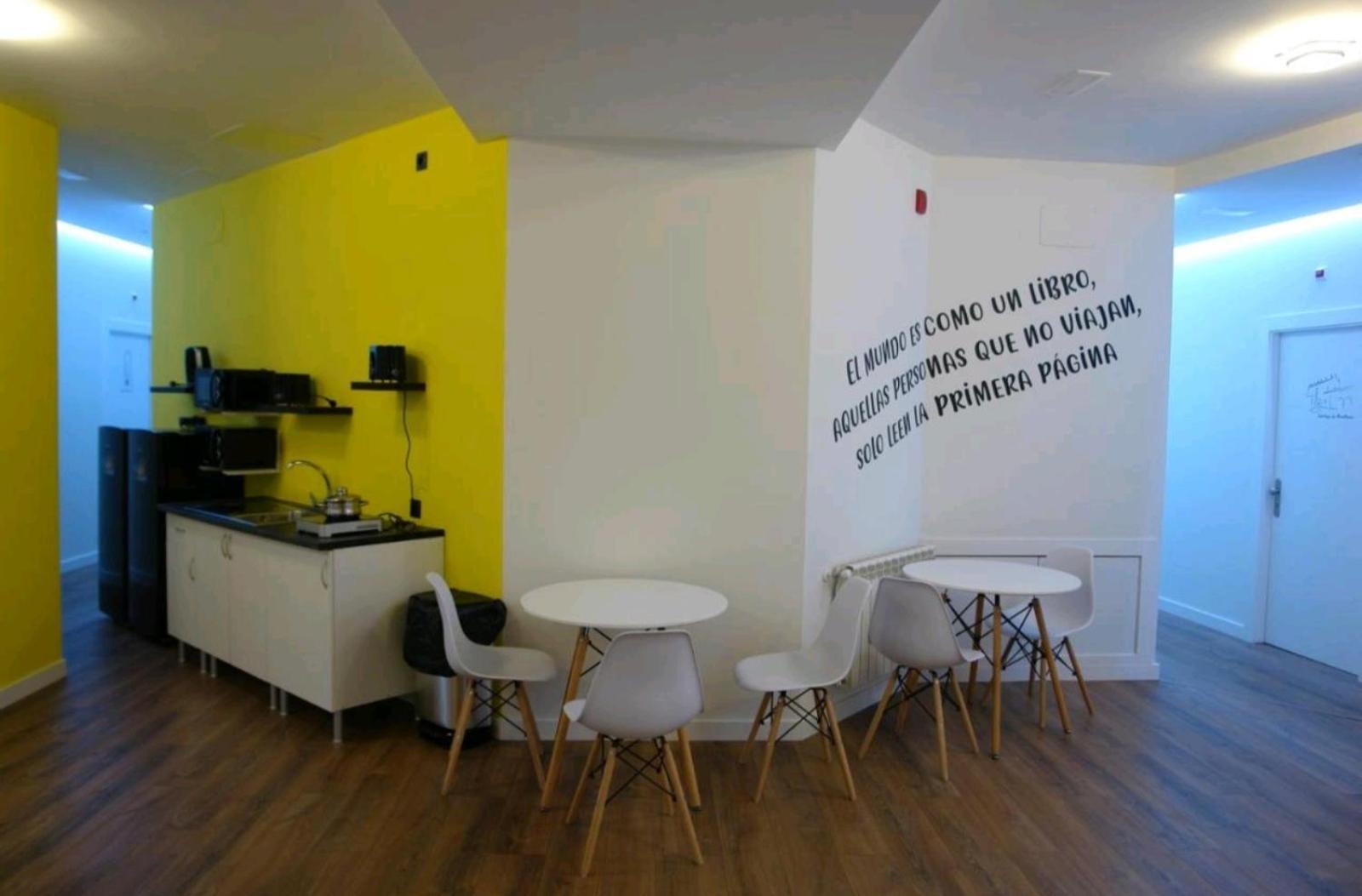 Hostel Trovadores Burgo エクステリア 写真